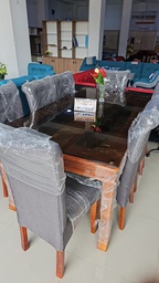 [ ] Comedor 4patas - vidrio Árabe 8s.